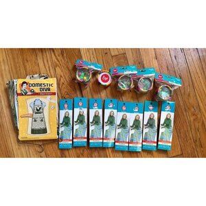 Craft Lot Boye Stitch Holders & Markers + Domestic Diva Apron Kit - Bundle Lot